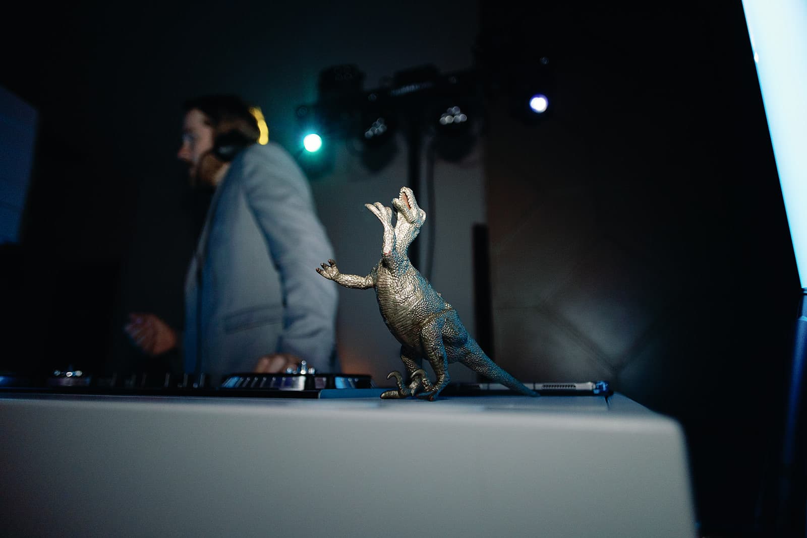 Michigan wedding reception Noah DeVoe DJ'd
